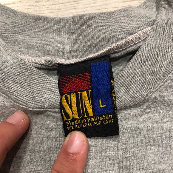 Vintage Looney Tunes Chicago White Sox MLB Shirt - Picture 5 of 5